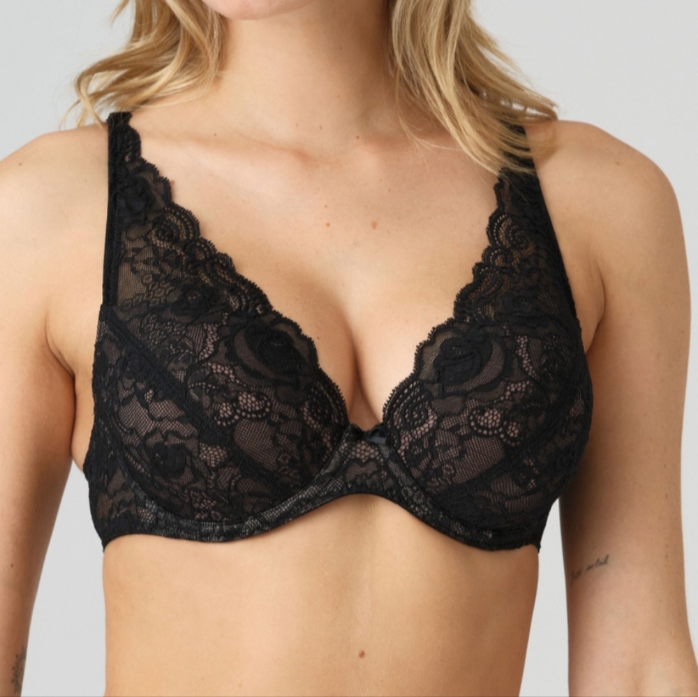 Elegant  Marie Jo Black Lace Bra